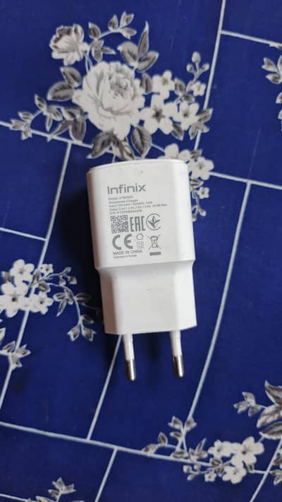 Infinix Charger 18 watt