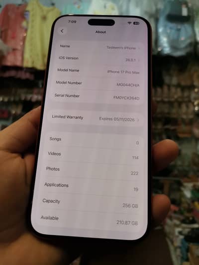 Apple iPhone 17