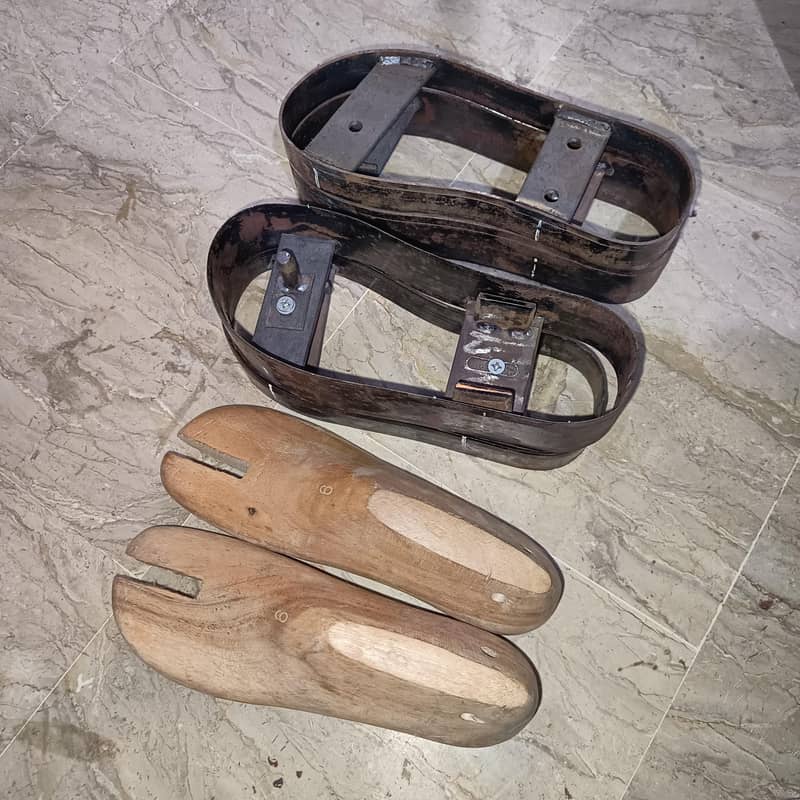 Slippers making machine 4