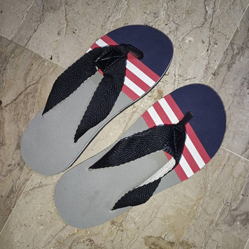 Slippers making machine 8