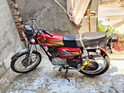 honda 125 2008 model ducoments completed bilkul ok bike hai