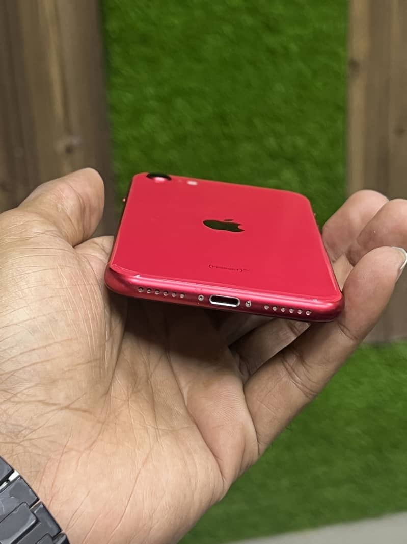 Apple iPhone SE 2