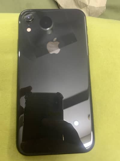 Apple iPhone XR