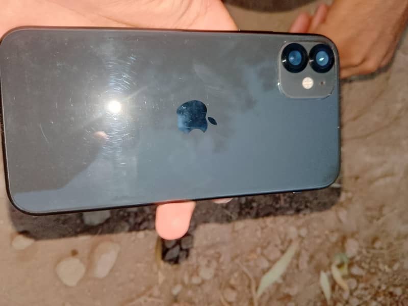 Apple iPhone 11 2