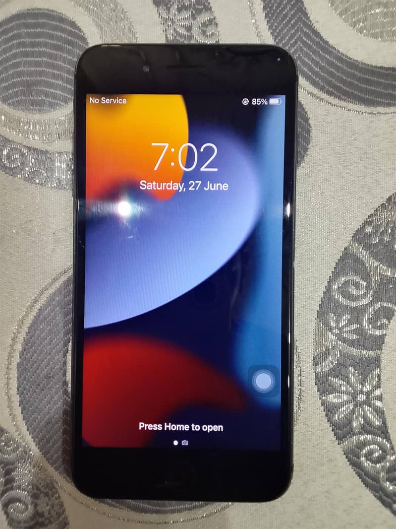 Apple iPhone 7 Plus 0