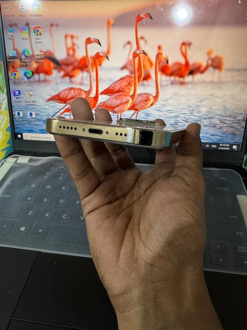 Apple iPhone 14 Pro 1