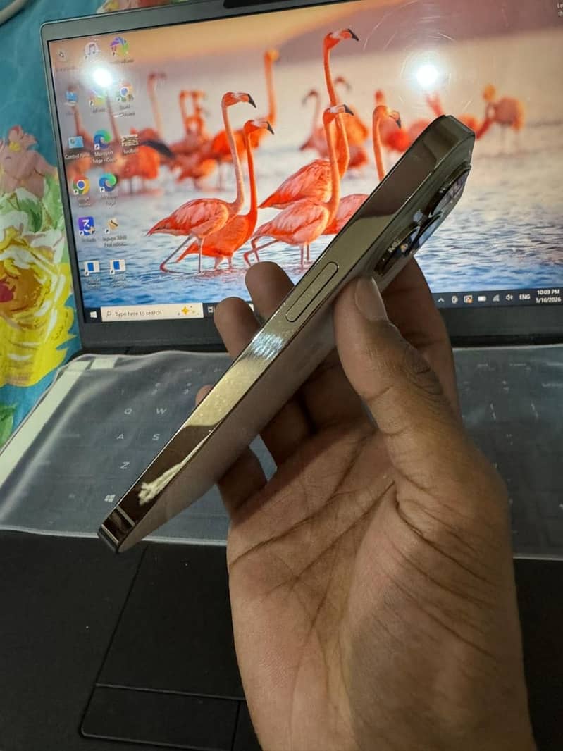 Apple iPhone 14 Pro 3