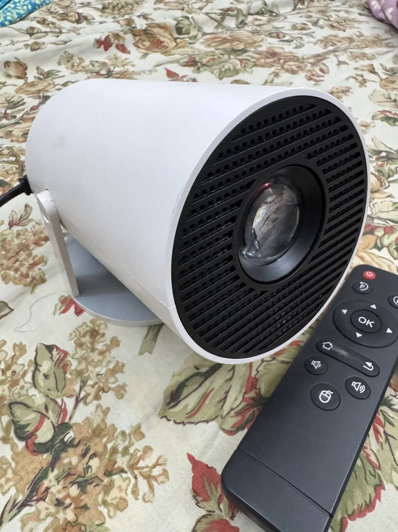 Mini android projector 1