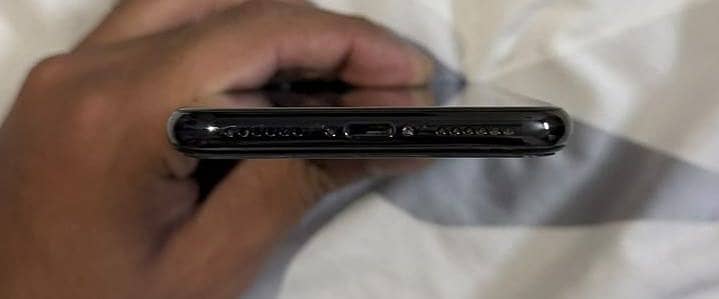 Apple iPhone X 2