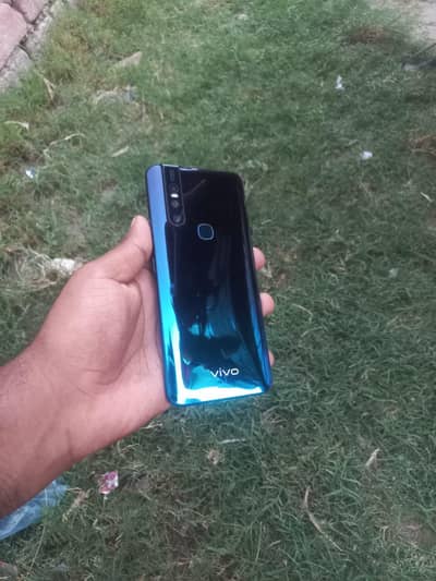 Vivo V15