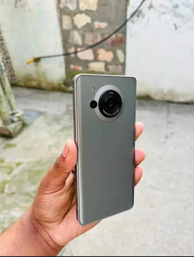 Sharp Aquos R 7 12 /256 8gen 1 candition 10/10