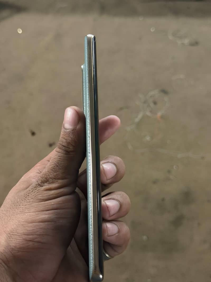 Infinix Zero 30 3