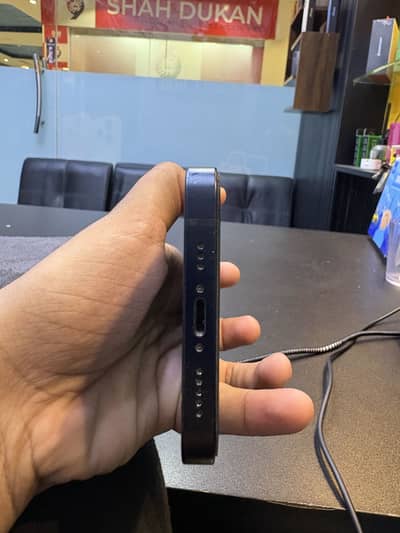 Apple iPhone 13 jv 128 with box
