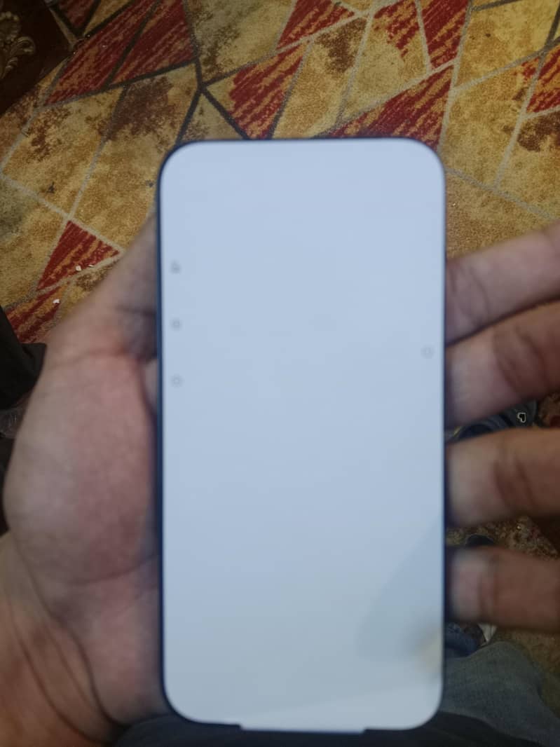 IPHONE 16 E 1