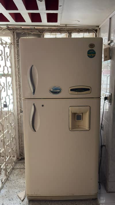 LG no frost 22 cu ft