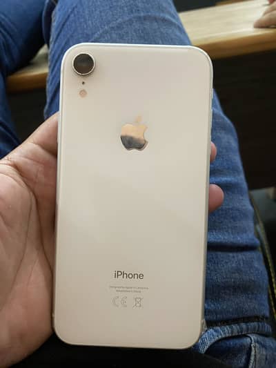 Apple iPhone XR 64GB