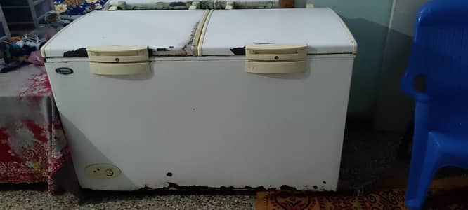 Deep freezer