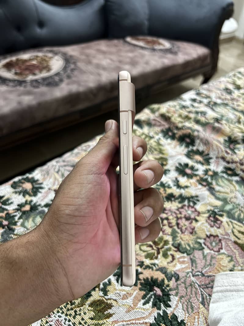 Google Pixel 8 3