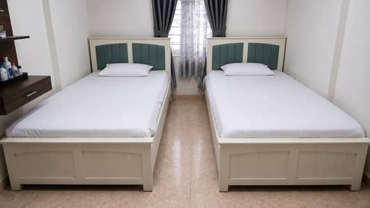 Solid Wooden Storage Bed 7x4 FT | White | Excellent Condition