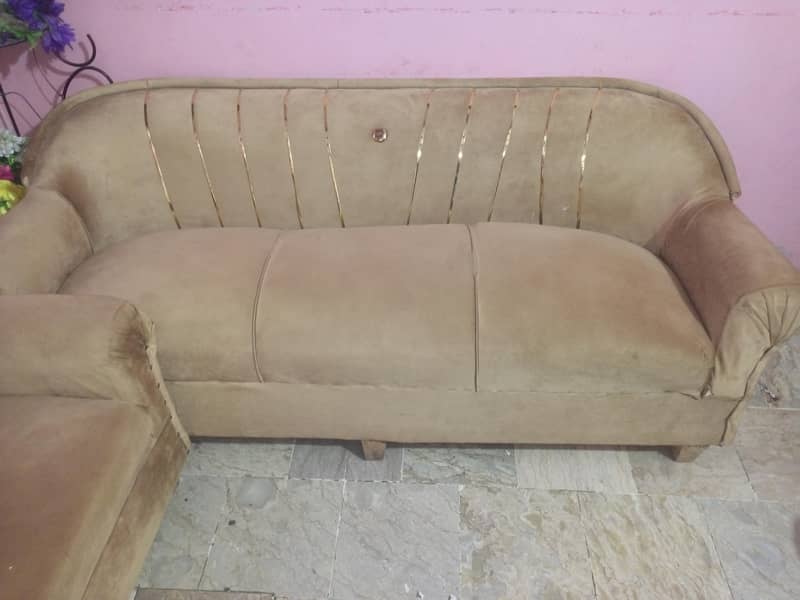 SOFA SET 10/9 7