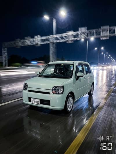 Daihatsu Mira 2025