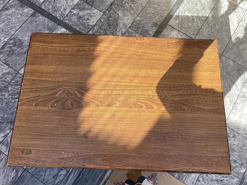 Tables 0