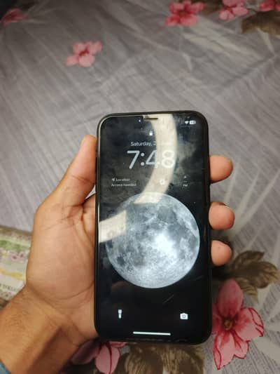 Apple iPhone XR