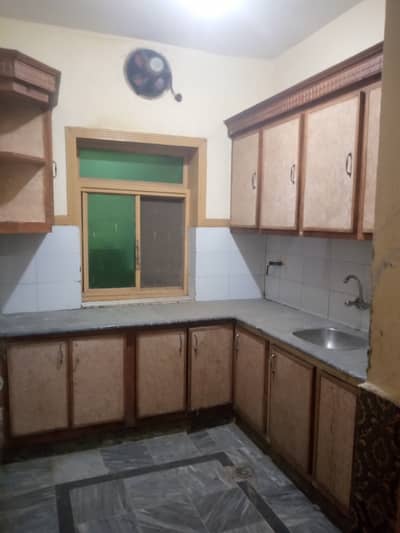 2bed. Family falt available for rent ganagl east near Ghauri town pahse 5