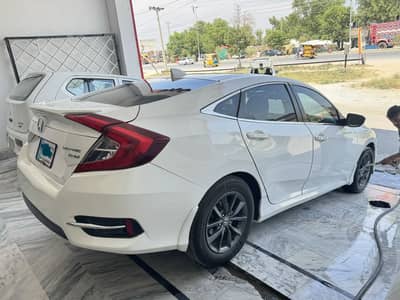 Honda civic 2020 Ug 1.8 Cvt oriel Ug