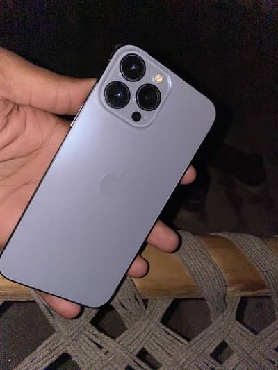 Apple iPhone 13 Pro Max