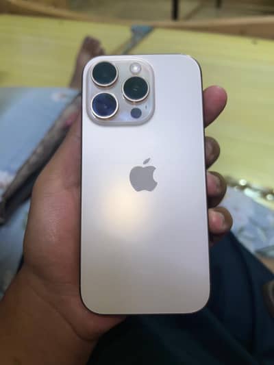 Apple iPhone 16 Pro