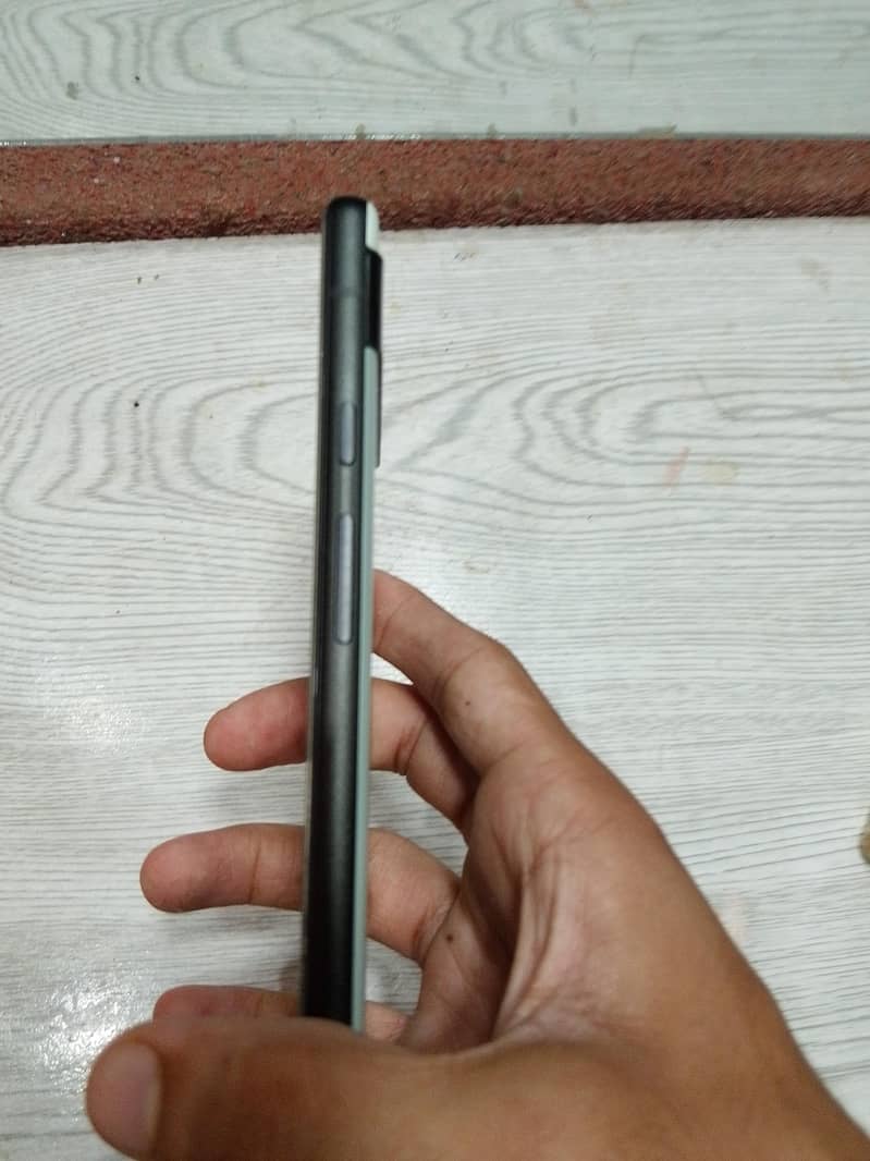 Google Pixel 6a 3