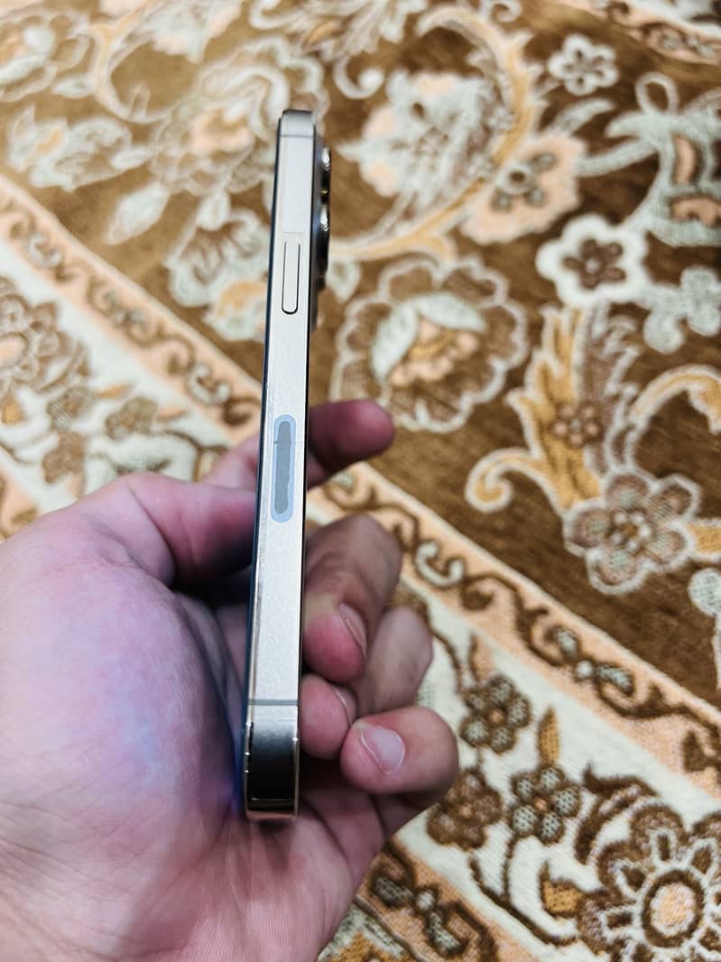 Apple iPhone 13 Pro (jv) 4
