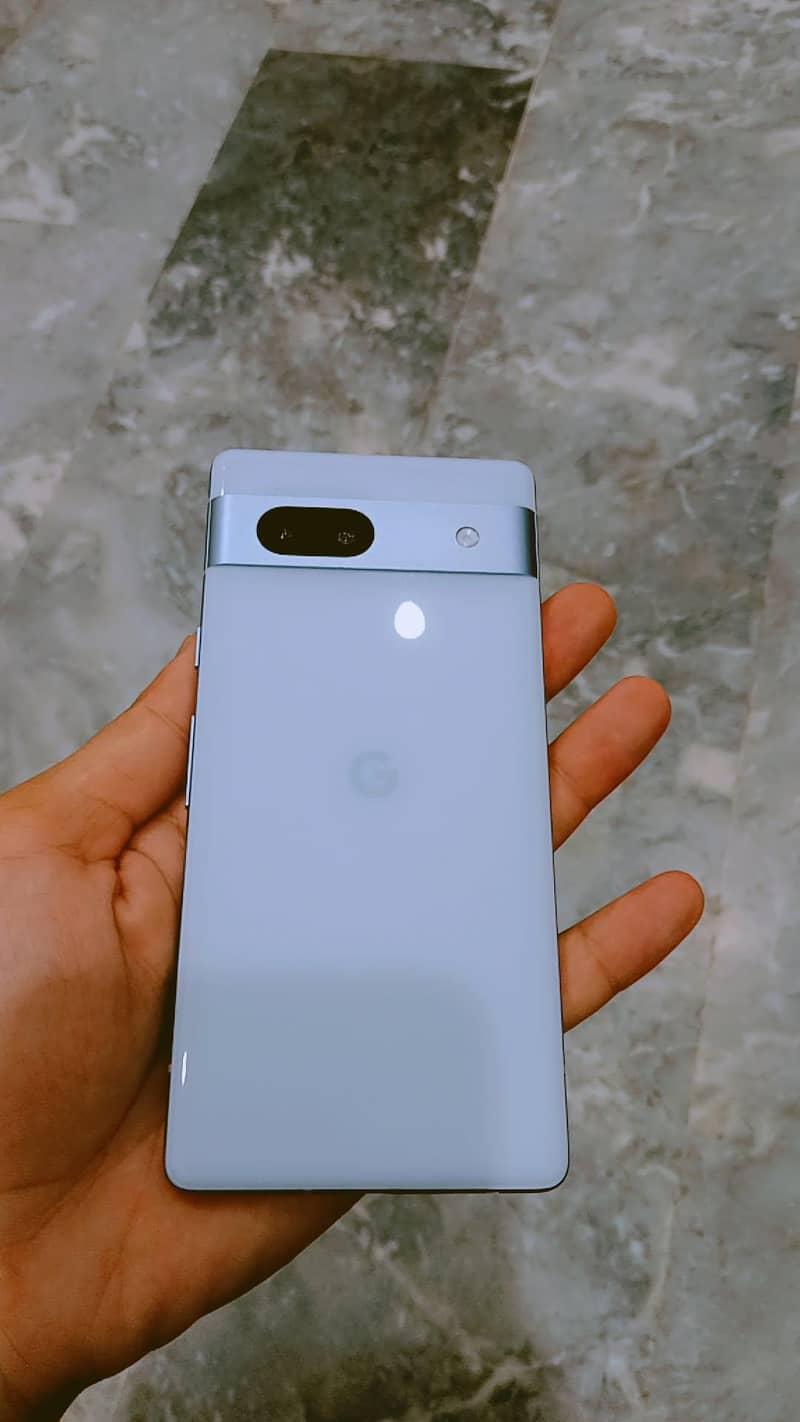 Google Pixel 7a 4