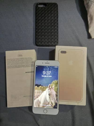 Apple iPhone 7 Plus offical with box