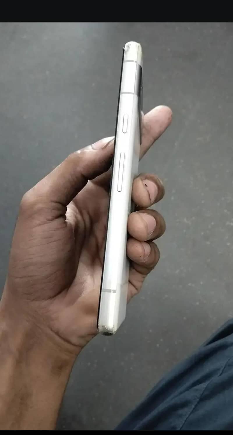 Google Pixel 7a 2