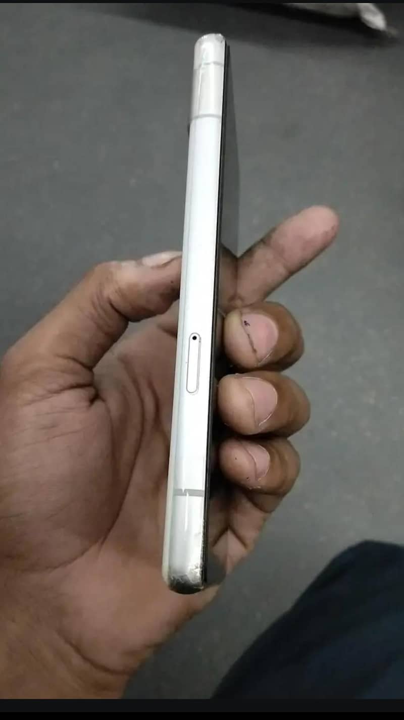 Google Pixel 7a 3