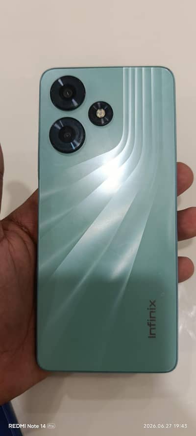 Infinix Hot 30