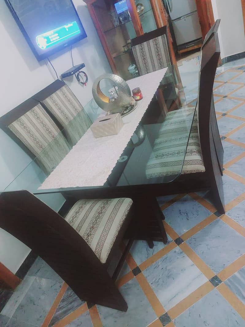 Double bed and dining table 2