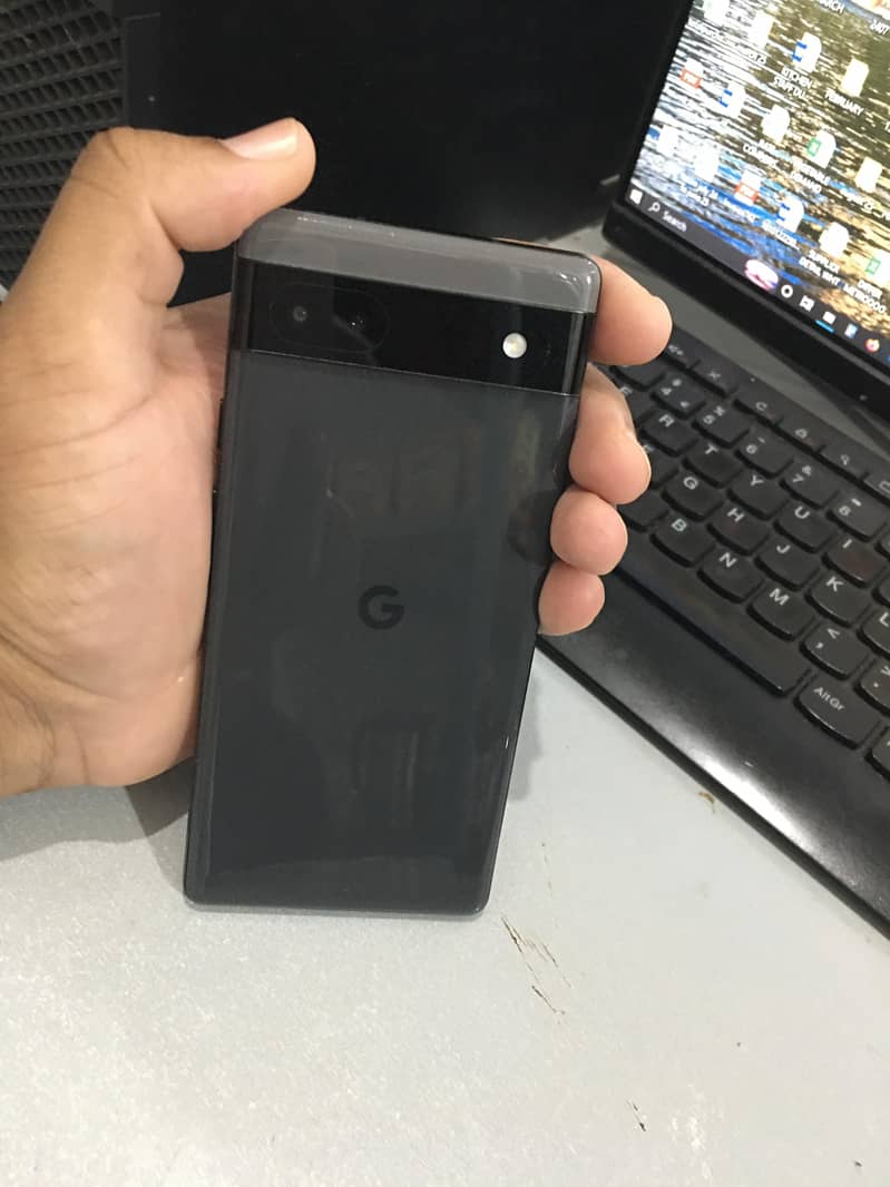Google Pixel 6a 1