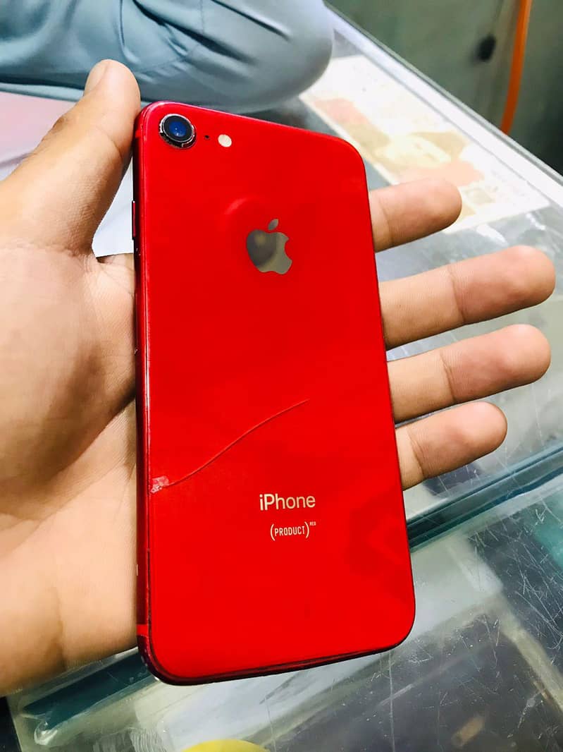 Apple iPhone 8 0
