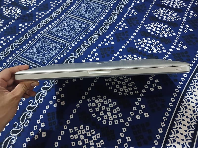 Macbook pro 3