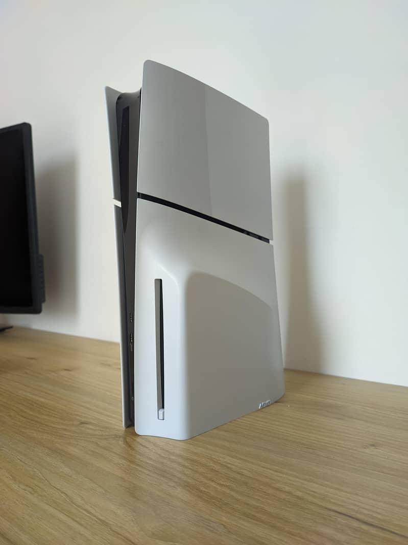 Ps5 Slim Disk || 1 Controller || Without Box 3