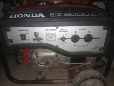 Honda 2.5 KVA Generator - Like New | Only 40L Petrol Used