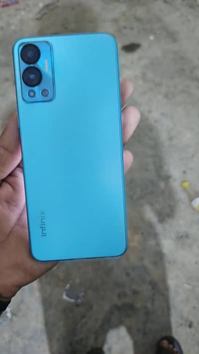 Infinix Hot 12