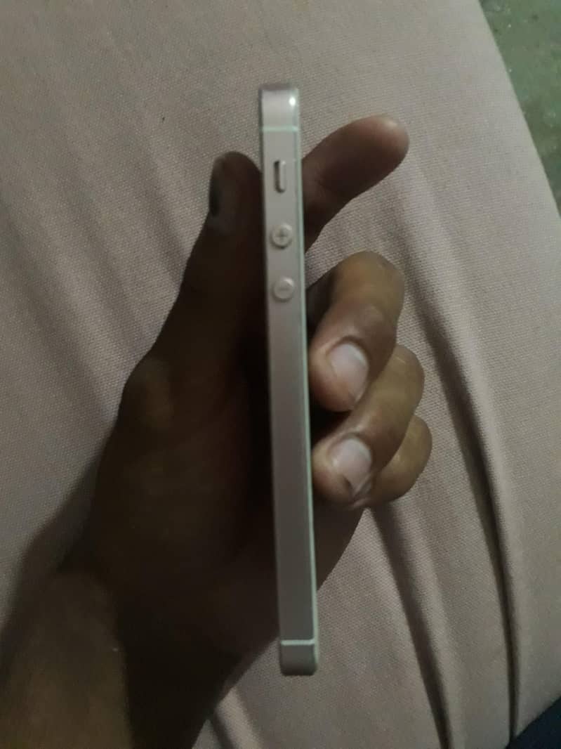 iphone se 2016 1