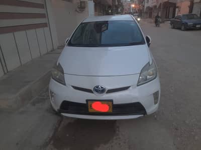 Toyota Prius 2015 , 2pcs touch up, pearl white color   (03219277225)