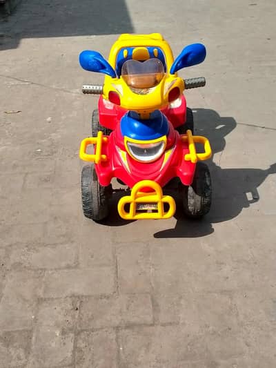 electric kids Scooty for sale new condition