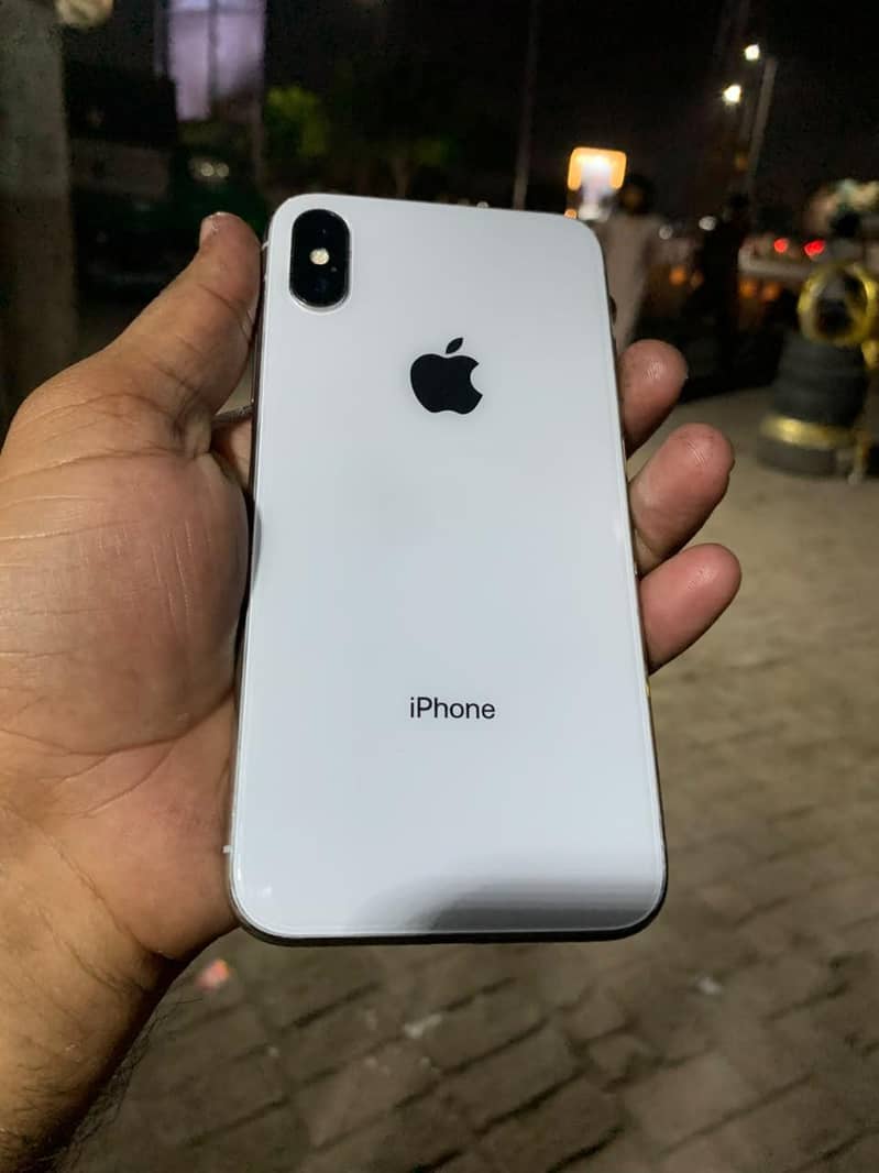 Apple iPhone X 1
