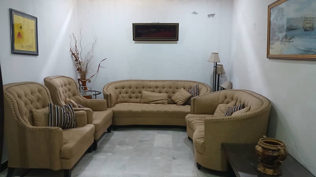 7 seater king size sofa set with solid base 2